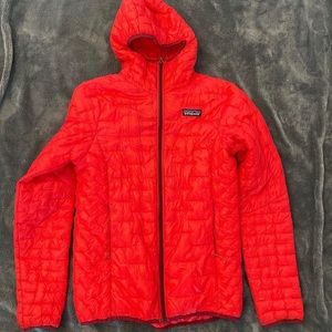 patagonia red feather micro puffy jacket w/hood